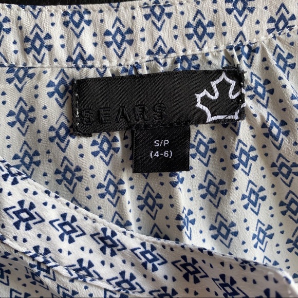 2 for 25 💗 Patterned Blouse with Buttons - Picture 5 of 5